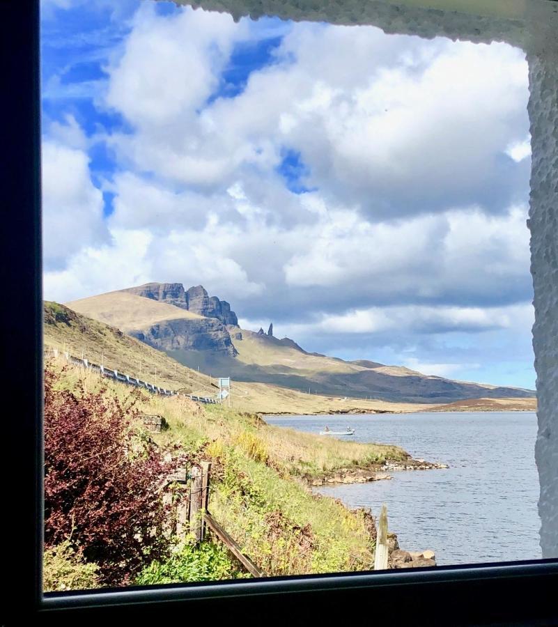 The Lodge In The Loch Portree Buitenkant foto