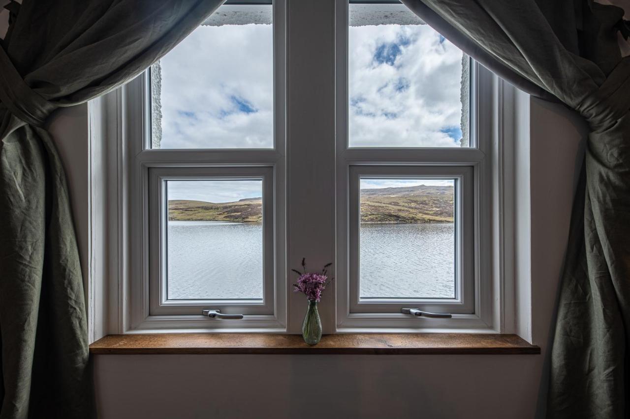 The Lodge In The Loch Portree Buitenkant foto